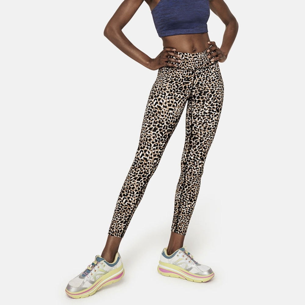 NWOT Outdoor Voices Flex 7/8 leggings 🐆 SIZE SMALL